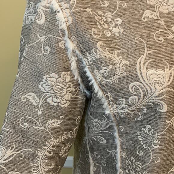 Chico’s Sherpa Lined Embroidered Jacket, romantic, elegant, classic, artisanal - Picture 5 of 8